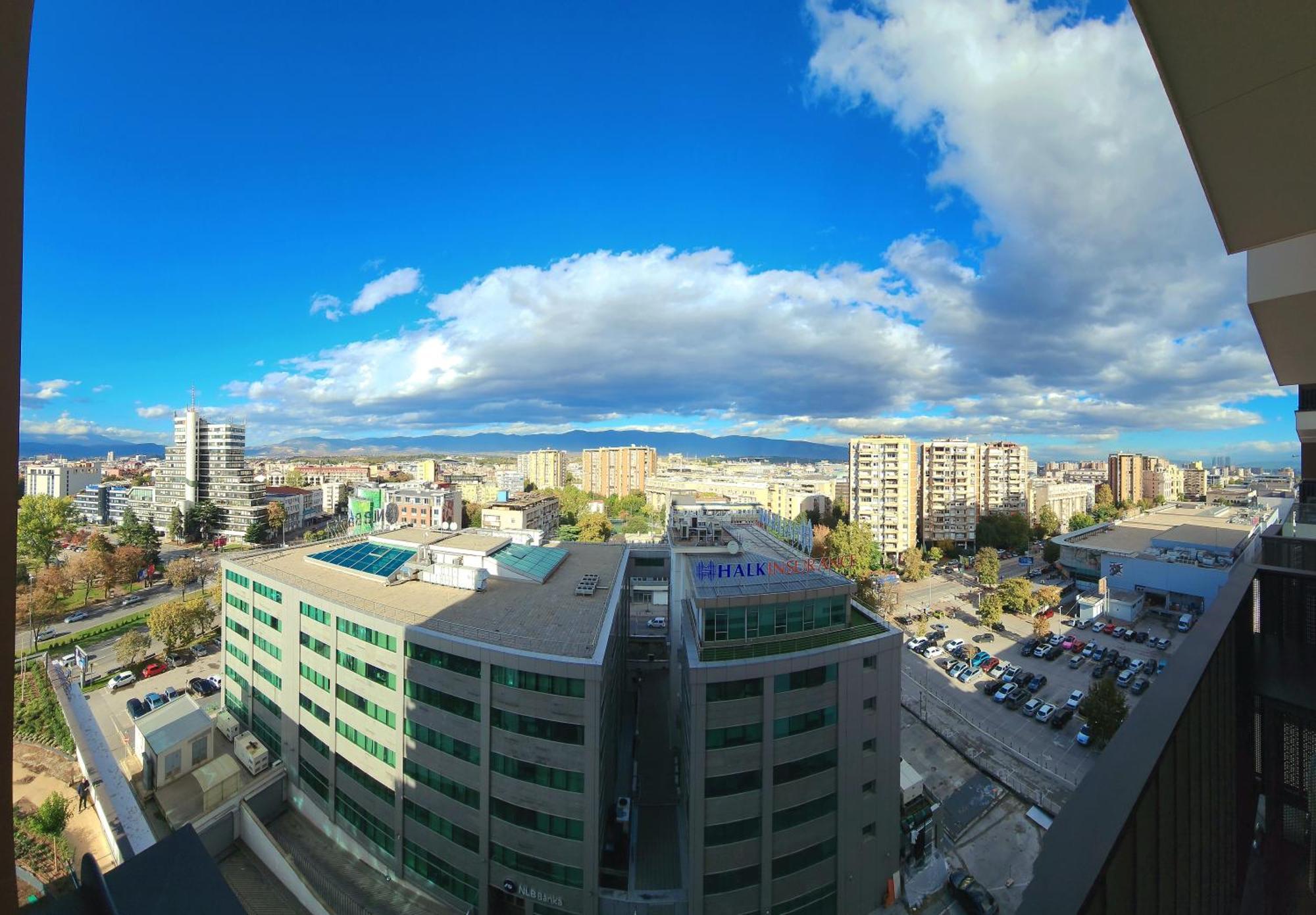 Diamond Residences 10Th Fl. Lux Apt. W/ City View Skopje Exterior photo